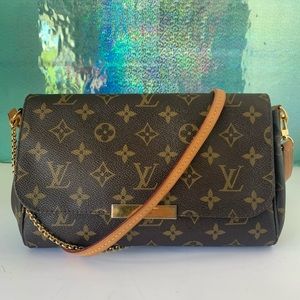 Louis Vuitton Monogram Favorite MM Bag